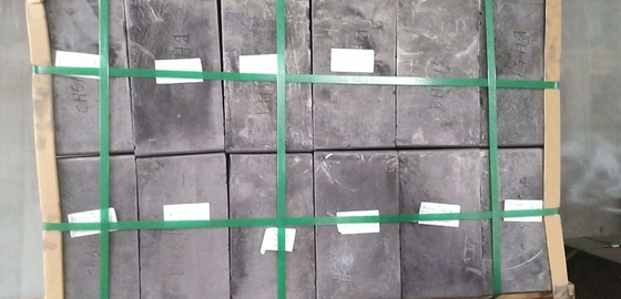 740*400*2300 Grote blokken Vlak Grafiet Bulk Densiteit 1,75 Kristal Morfologie 0,8 mm