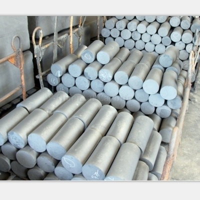 2500 mm lengte hoge dichtheid 1,82 1,85 1,88 g geextrudeerde grafietstaaf voor het vormproces