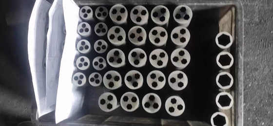 85 Strandhardheid Isostatische grafiet aanpassing zeer soepel binnen voor EDM-industrie