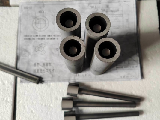 Aanpassing Inwendige coatingsdichtheid 1,8 g/cm3 1,85 g/cm3 Grafietvorm voor messing gieten