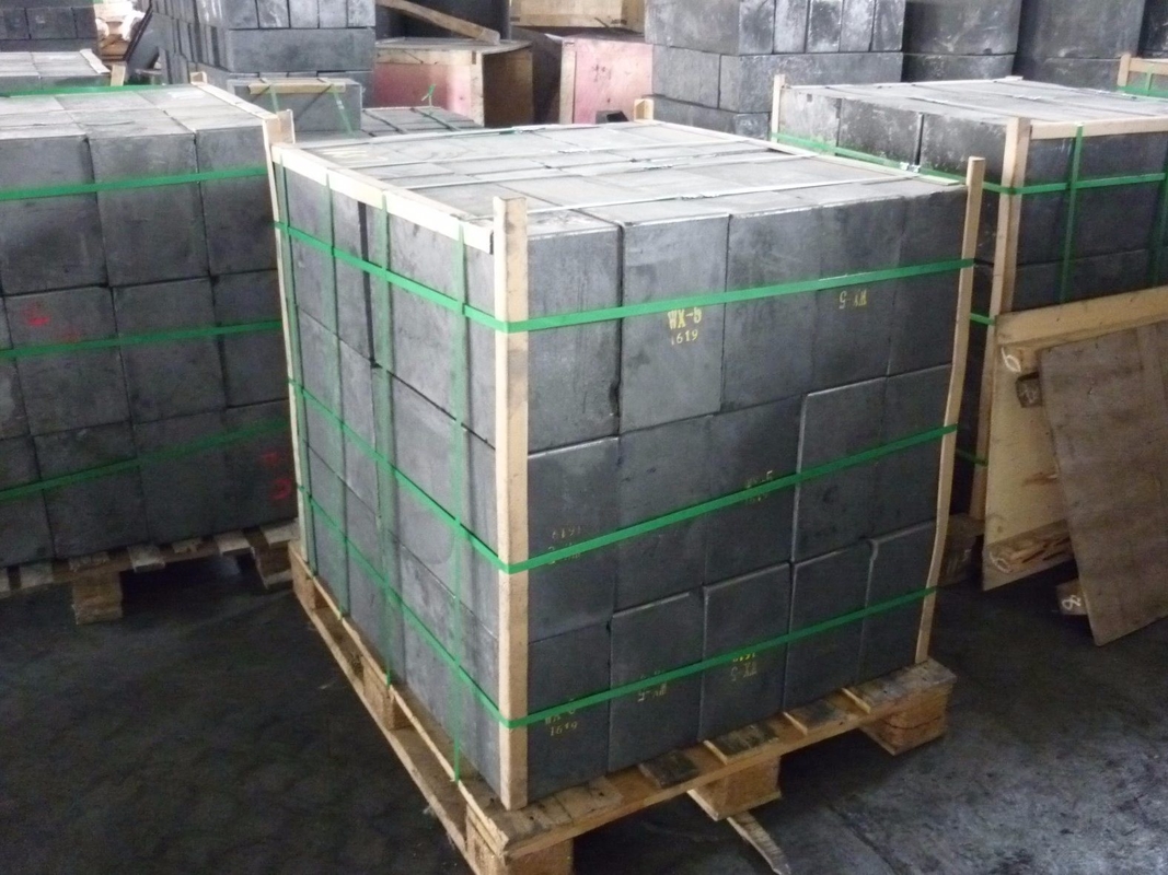 Gevormd grafietvlok Grafietblokgroottes 910*310*310mm Dichtheid 1,85g/cm3