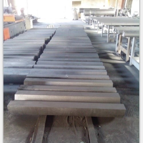1.82g Bulk Density Graphite Block voor Diamantgereedschap GB-1.85 Forming Way Molded Graphite