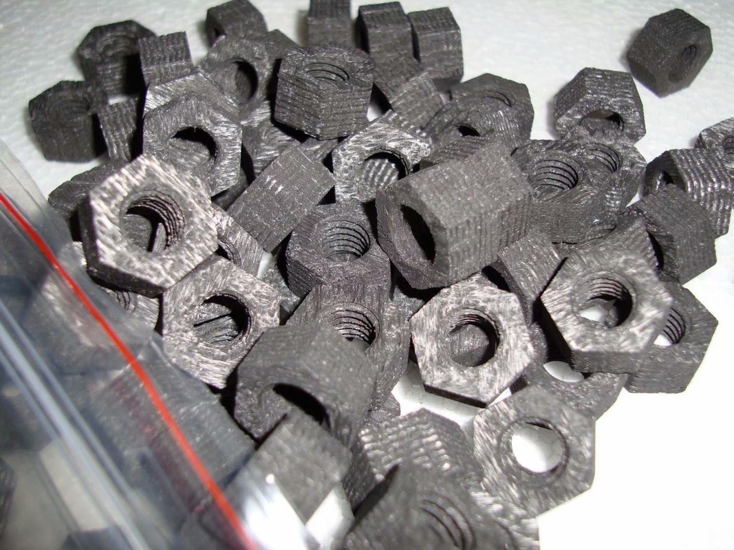 Flakgrafiet 2D 2.5D koolstofkoolstofcomposite voor vacuümovens gevormd door vormvorming