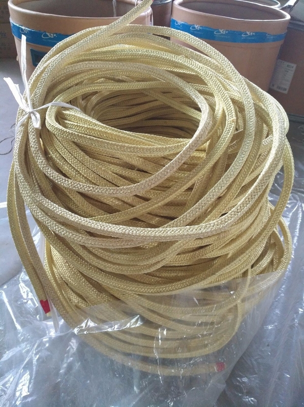 Grafiet-PTFE-verpakking met Kevlar-vezelhoeken om aan klantvereisten te voldoen